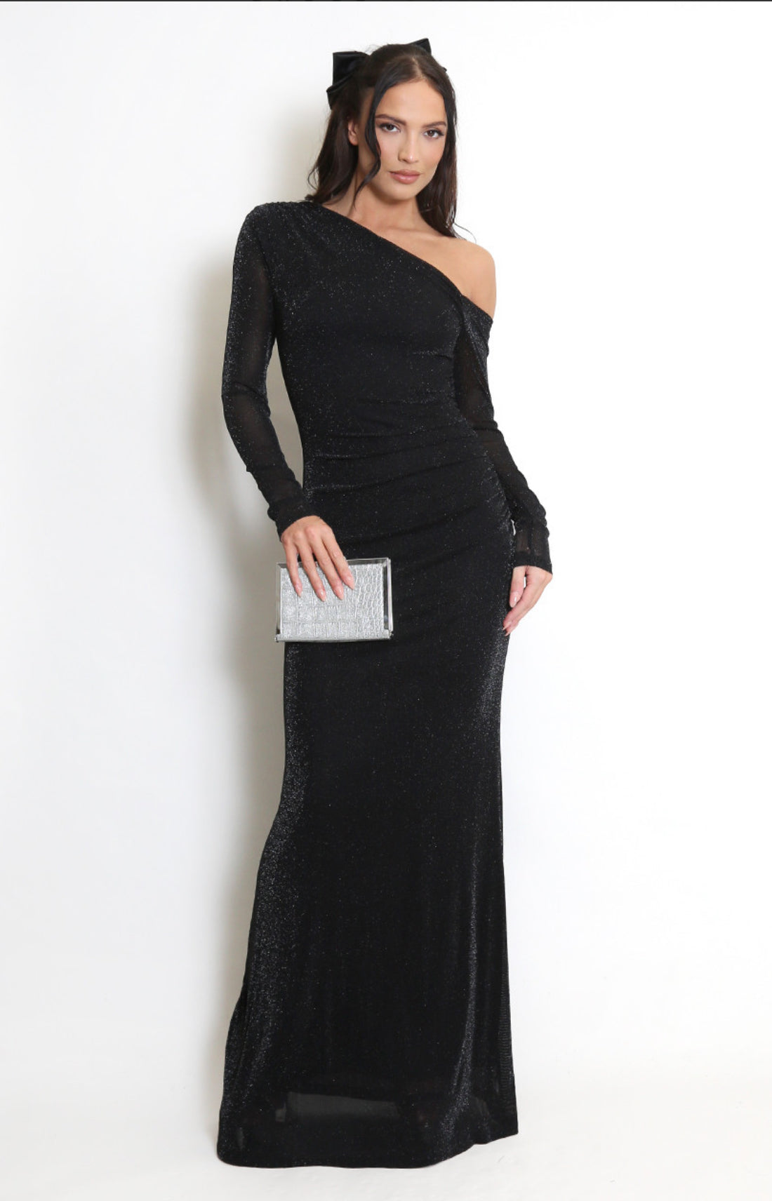 dinner-black-dress-uknight-finebyme.jpg